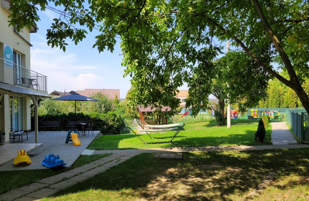 Bed & Breakfast Capra Vecinului *